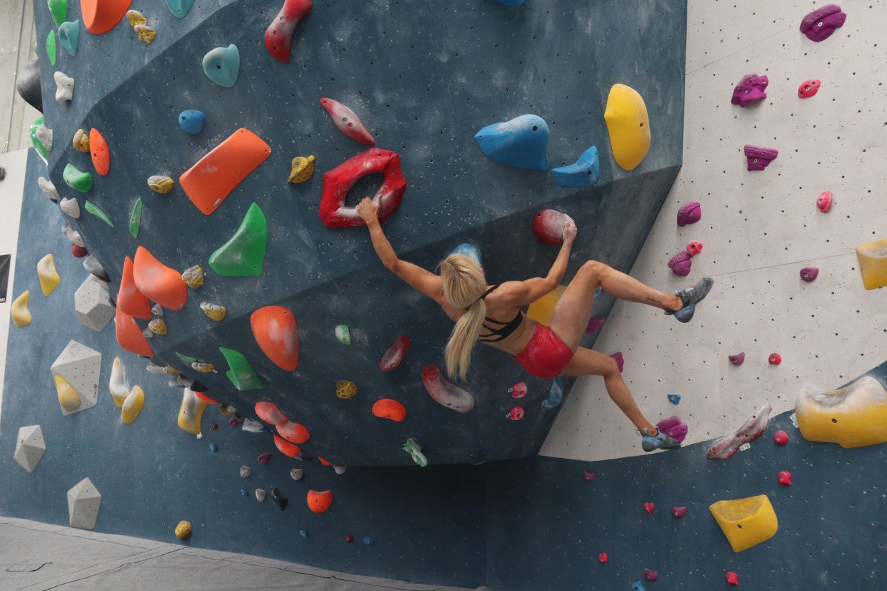 Anna Davey HoldBreaker X climbing sports bra
